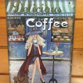 Tranh inox Hình Cô Gái Đang Ngồi Thưởng Thức Cafe