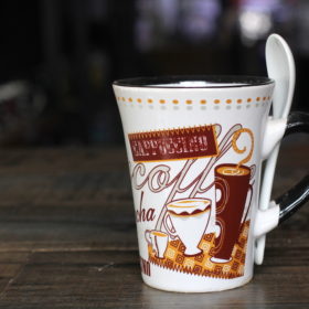 Ly Sứ Coffee Có muỗng YW16152-1